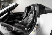 Porsche 911 TARGA 4 PDK. WARRANTY. ADAPTIVE CRUISE CONTROL. HEATED SEATS. HEATED WHEEL. 21