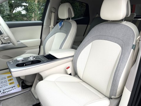 Genesis GV60 SPORT AWD 25