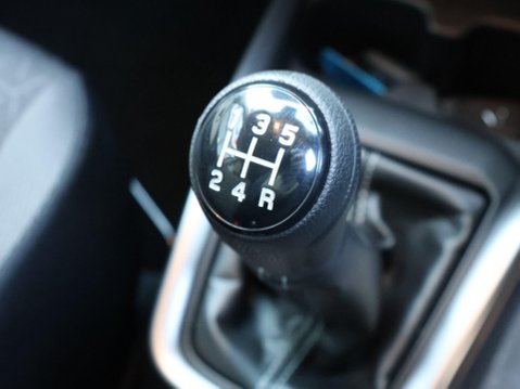 Suzuki Swift 1.2 Hybrid ULTRA 12