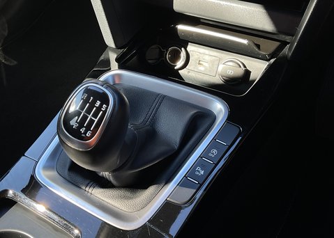 Kia Xceed 1.5 T-GDi ISG '3'  21