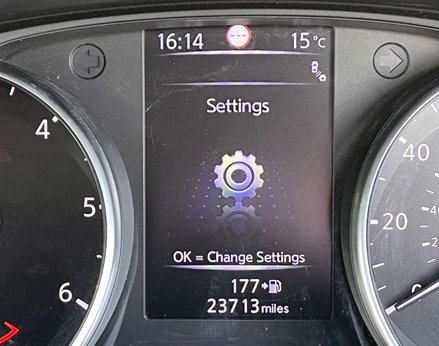 Nissan Qashqai 1.6 Qashqai Tekna dCi 5dr 31