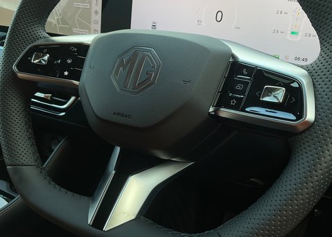 MG HS 1.5 T-GDI HYBRID+ TROPHY 22