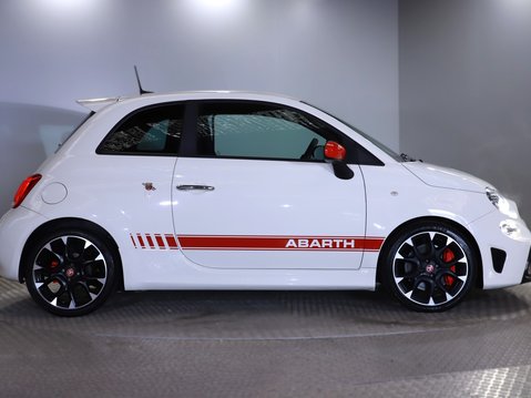 Abarth 595 1.4 T-Jet 180 Competizione 3dr 10