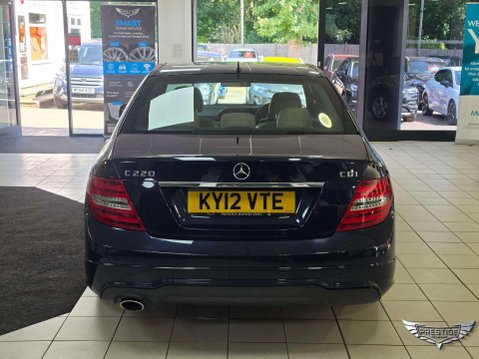 Mercedes-Benz C Class 2.1 C220 CDI BlueEfficiency Sport G-Tronic+ Euro 5 (s/s) 4dr 86