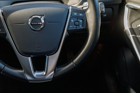 Volvo V40 T2 MOMENTUM 19