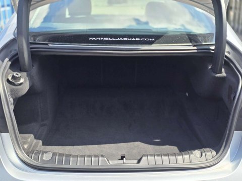 2016 Jaguar XF thumbnail 9