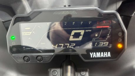 Yamaha R125 YZF 2023 ONLY 4K 1 OWNER NEW MOT SERVICED SPORTS BIKE 125CC 17