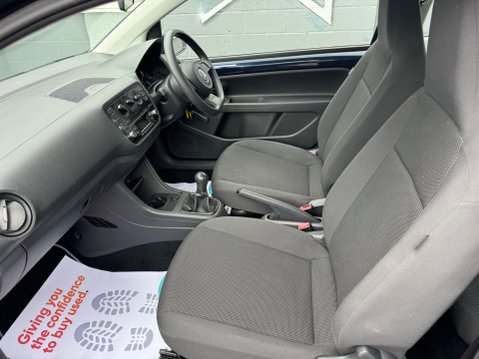 Volkswagen Up TAKE UP 22