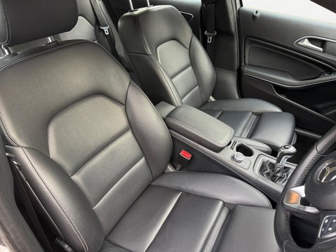 Mercedes-Benz A Class 1.5 A180d Sport (Executive) Euro 6 (s/s) 5dr 10