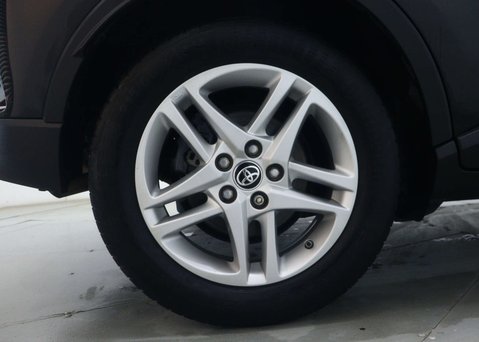 Toyota C-HR 1.8 C-HR Icon HEV CVT 5dr 14