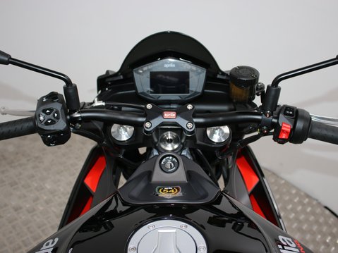 Aprilia Tuono 660 TUONO 660 FACTORY 14