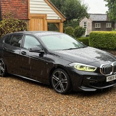 BMW 1 Series 118D M SPORT 4
