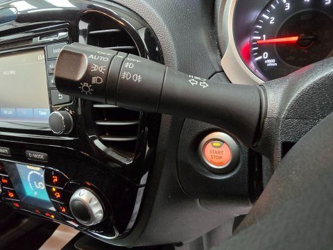 Nissan Juke 1.2 DIG-T N-Connecta Euro 6 (s/s) 5dr 34