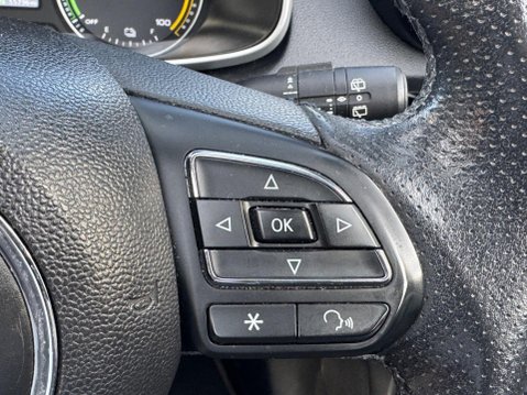 MG ZS 44.5kWh Exclusive Auto 5dr 23