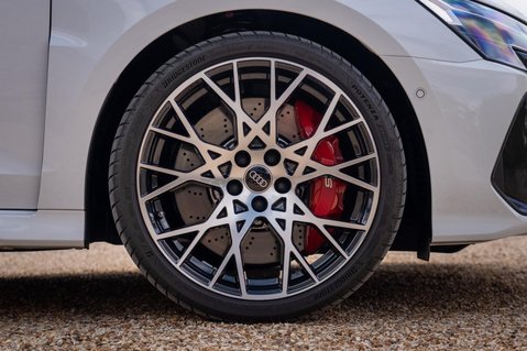 Audi RS3 2.5 TFSI Carbon Vorsprung Sportback S Tronic quattro Euro 6 (s/s) 5dr 9