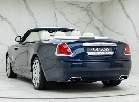 Rolls-Royce Dawn 4