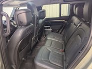 Land Rover Defender 2.0 Defender SE Auto 4WD 5dr 24