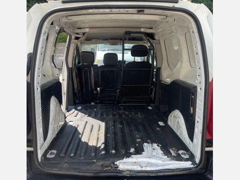 Citroen Berlingo 1.6 HDi 625 LX L1 5dr 12