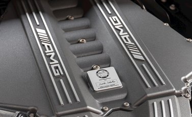 Mercedes-Benz SLS AMG Roadster 29