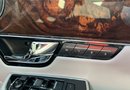 Jaguar XJ 3.0d V6 Premium Luxury 4dr Auto 25