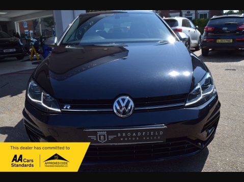 Volkswagen Golf 2.0 Golf R TSi 4WD 5dr 8