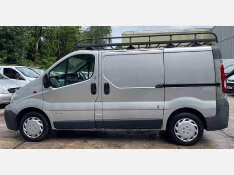 Renault Trafic 2.0 TD dCi SL27 Panel Van 4dr Diesel Manual L1 H1 (214 g/km, 90 bhp) 15