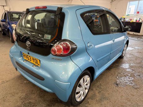 Toyota Aygo 1.0 VVT-i Move MultiMode Euro 5 5dr 8