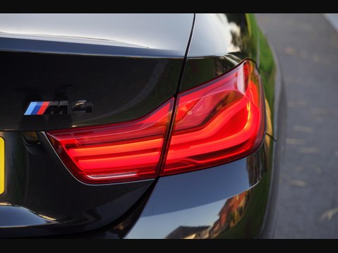 BMW M4 3.0 BiTurbo DCT Euro 6 (s/s) 2dr 38