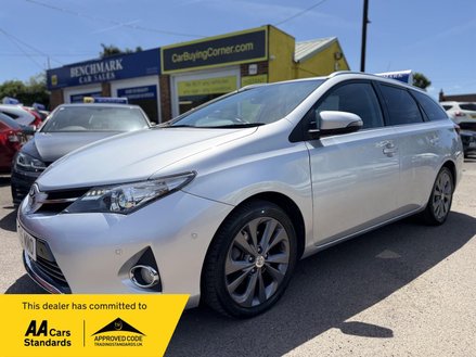Toyota Auris 1.8 VVT-h Excel Touring Sports CVT Euro 5 (s/s) 5dr