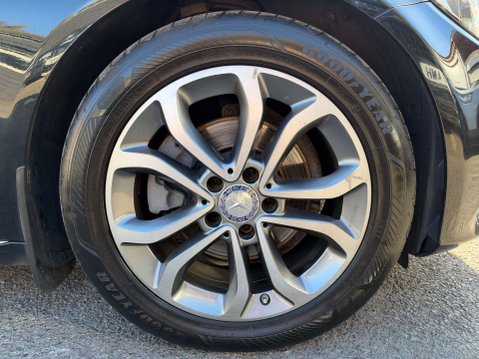Mercedes-Benz C Class 2.1 C220 BlueTEC Sport Saloon 4dr Diesel G-Tronic+ Euro 6 (s/s) (170 ps) 14