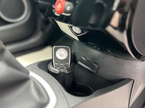 Renault Clio DYNAMIQUE TOMTOM 16V 41
