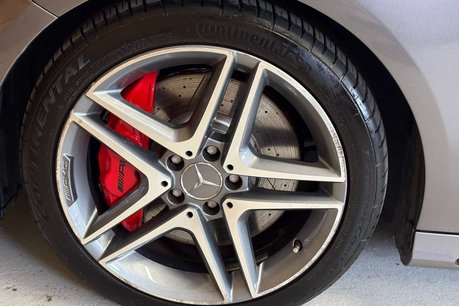 Mercedes-Benz A Class 2.0 A45 AMG Hatchback 5dr Petrol SpdS DCT 4MATIC Euro 6 (s/s) (360 ps) 40