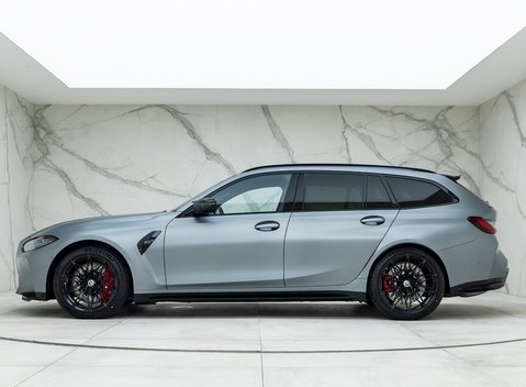 BMW M3 Competition xDrive Touring 2