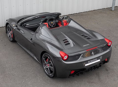 Ferrari 458 Spider 11