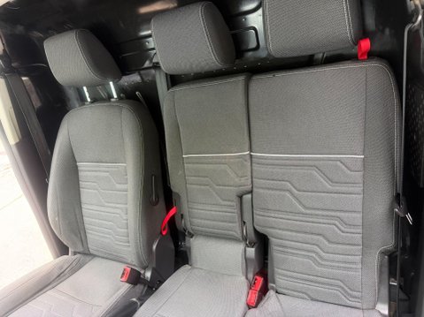 Ford Transit Connect 1.6 TDCi 240 Limited Panel Van 4dr Diesel Manual L2 H1 (128 g/km, 113 bhp) 46