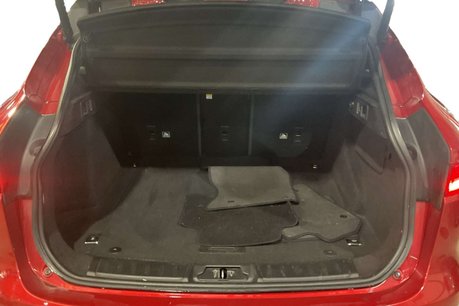 Jaguar F-Pace 2.0 D180 R-Sport SUV 5dr Diesel Auto AWD Euro 6 (s/s) (180 ps) 11