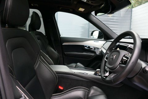 Volvo XC90 2.0 XC90 R-Design B5 MHEV AWD Auto 4WD 5dr 21