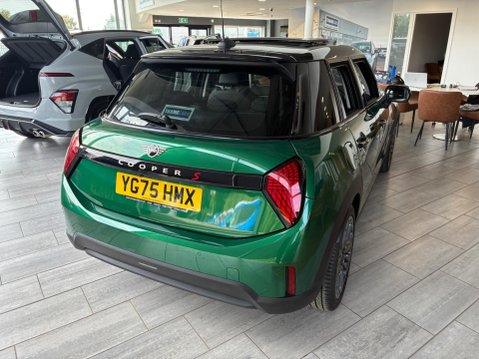 Mini Hatch 2.0S Classic Steptronic Euro 6 (s/s) 5dr 5