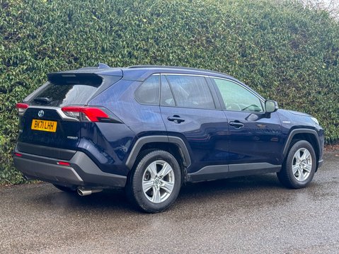 Toyota Rav 4 2.5 VVT-h GPF Icon SUV 5dr Petrol Hybrid CVT Euro 6 (s/s) (218 ps) 40