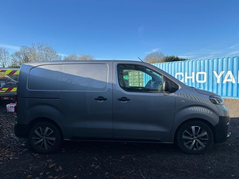 Toyota Proace L0 ICON 7