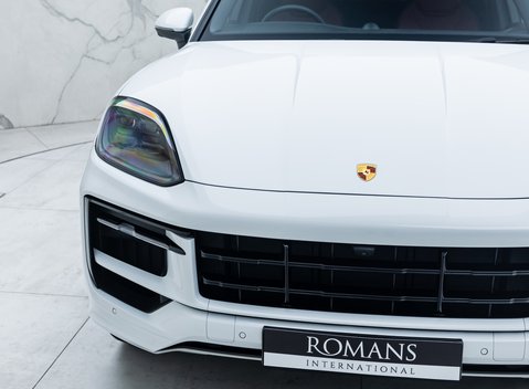 Porsche Cayenne V6 E-HYBRID Coupe 29