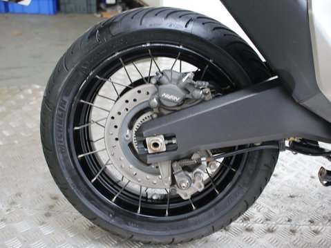 Honda Adv X-ADV 750-K 18