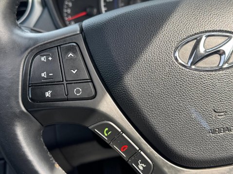 Hyundai i10 1.2 Premium SE Euro 6 5dr 28