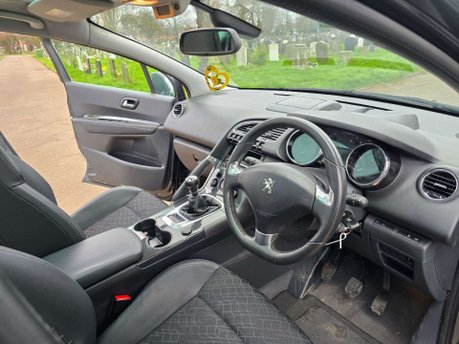 Peugeot 3008 1.6 BlueHDi Allure Euro 6 (s/s) 5dr 23
