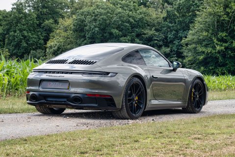 Porsche 911 Carrera GTS PDK 4