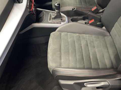 SEAT Arona 1.0 TSI FR Sport SUV 5dr Petrol Manual Euro 6 (s/s) (110 ps) Parking Sensor 38