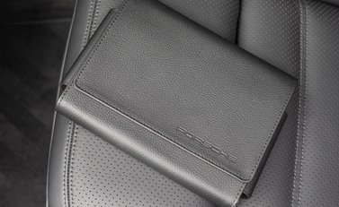 Porsche Macan Turbo 31