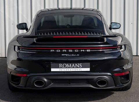 Porsche 911 (992) Turbo S 5