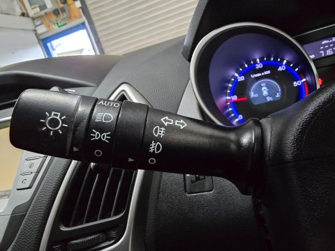 Hyundai ix35 1.7 CRDi Premium Euro 5 (s/s) 5dr 40