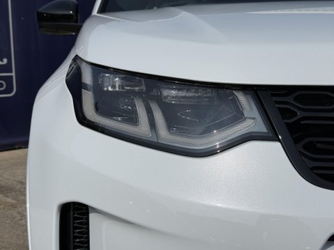 Land Rover Discovery Sport 1.5 P300e 12.2kWh R-Dynamic SE SUV 5dr Petrol Plug-in Hybrid Auto 4WD Euro 12